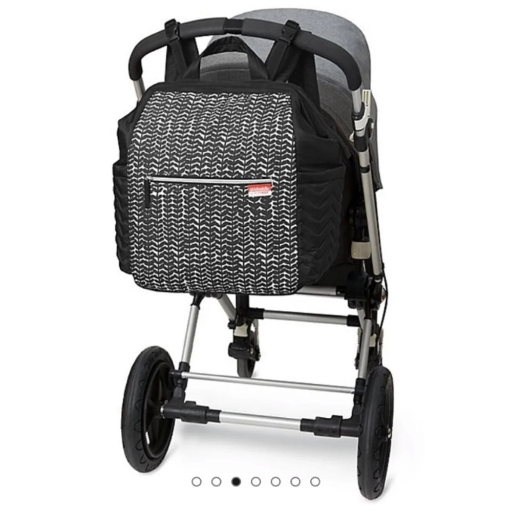 Skip hop diaper bag